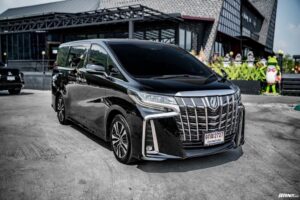 รถอัลพาร์ดเช่า พร้อมคนขับใกล้ฉัน