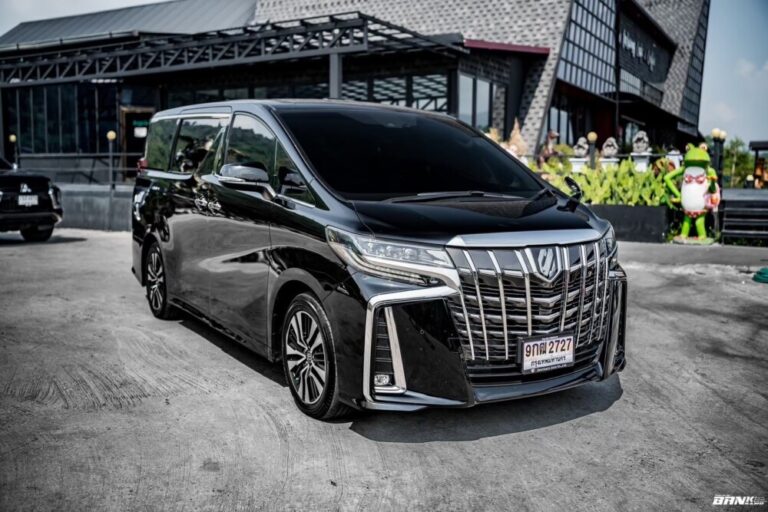 รถอัลพาร์ดเช่า พร้อมคนขับใกล้ฉัน